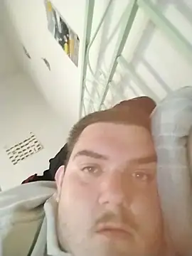 Snapshot of Piono chatting on 03.20.25 Piono online show from 03.20.25