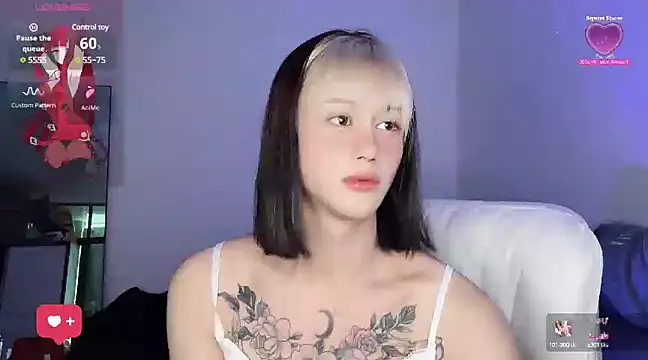 Snapshot of Rainbow-sweet chatting on 03.20.25 Rainbow-sweet online show from 03.20.25