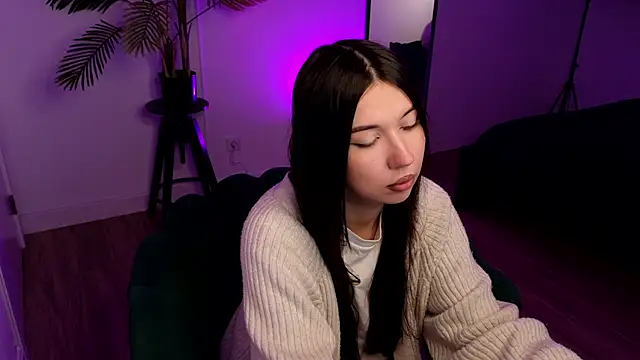 DillionHarpery online show from 03.22.25