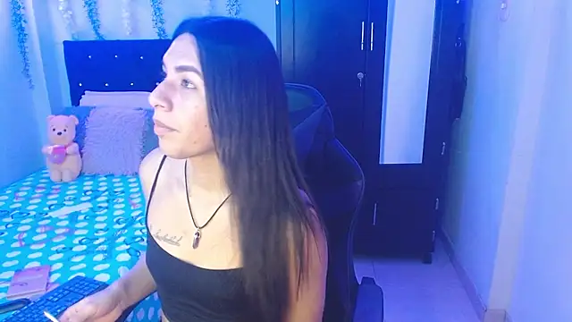 Snapshot of Lyaa_Cute chatting on 02.25.26 Lyaa Cute online show from 02.25.26