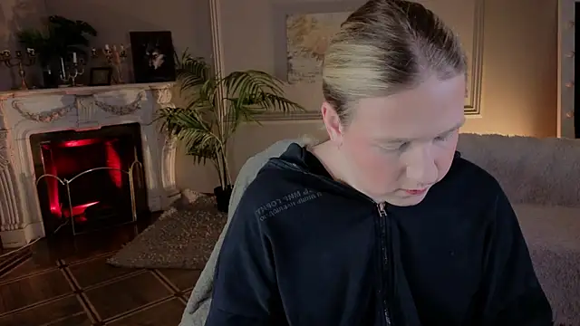 Jes Solar online show from 11.16.25