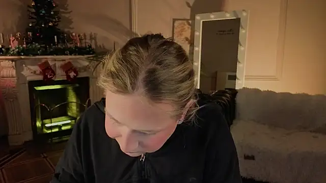 Jes Solar online show from 12.14.25