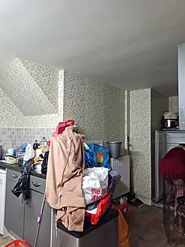 MissQueenBeex online show from 11.30.25