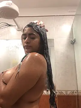 sophie 444  online show from 03.18.25