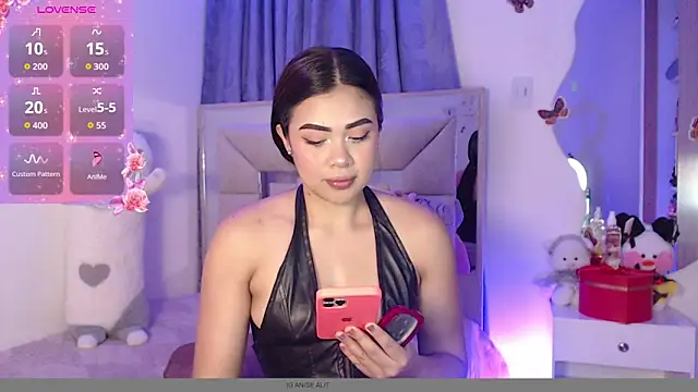 AlitaAnisee online show from 04.01.26