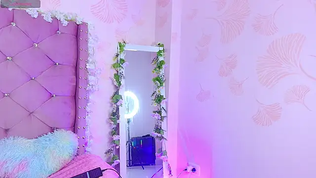 kity x online show from 04.14.26