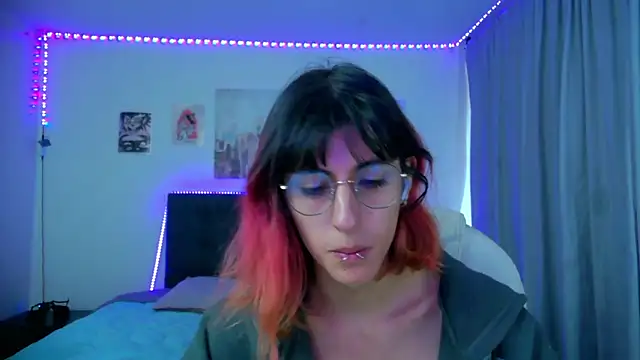 goth minerva online show from 03.26.26