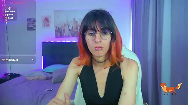 Snapshot of goth_minerva chatting on 05.11.26 goth minerva online show from 05.11.26