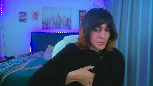 Snapshot of goth_minerva chatting on 07.12.26 goth minerva online show from 07.12.26