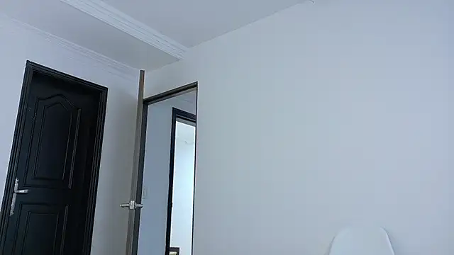 Snapshot of salomehills_ chatting on 03.21.25 salomehills online show from 03.21.25