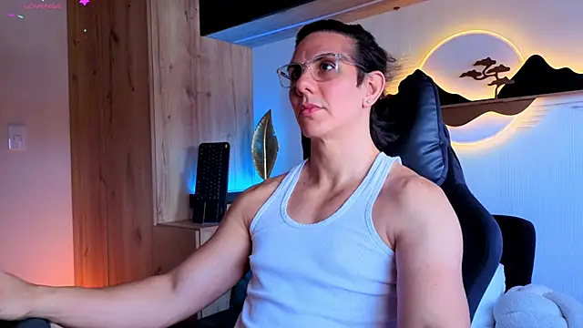 Snapshot of Almiboys chatting on 02.25.26 Almiboys online show from 02.25.26