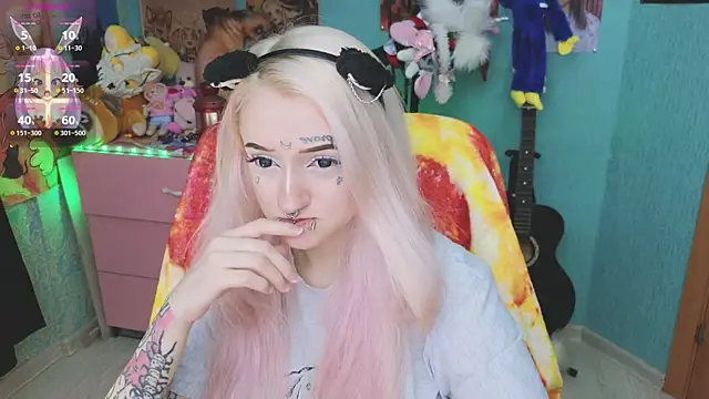 Manuela unicorn online show from 11.06.25