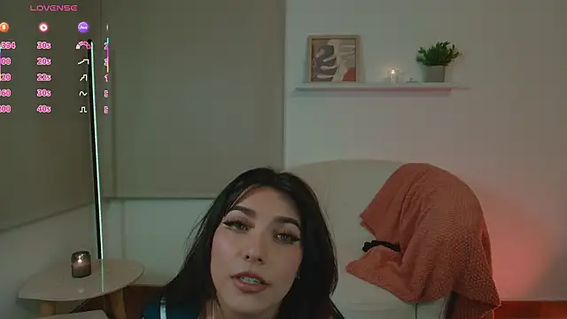 Snapshot of ariana_bae_ chatting on 05.23.26 ariana bae online show from 05.23.26