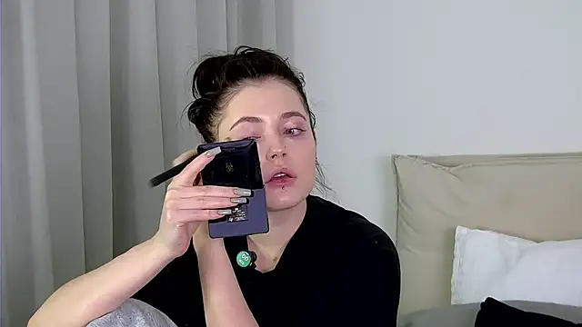 AshleyD  online show from 02.15.26