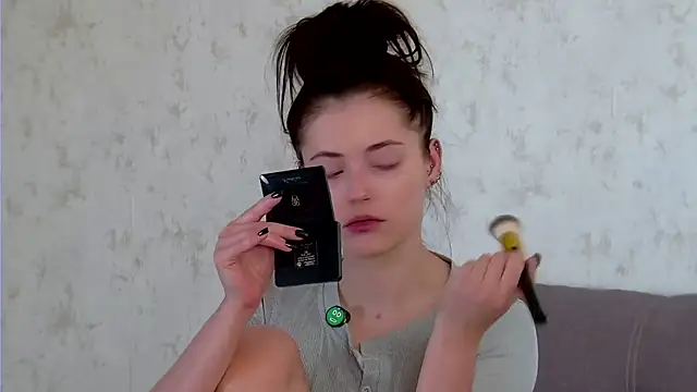 AshleyD  online show from 04.05.26