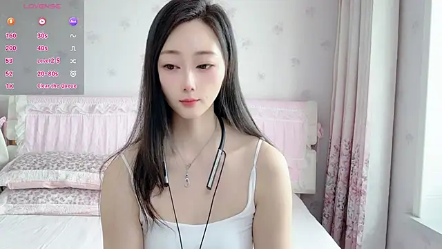 Snapshot of anjila888 chatting on 05.26.26 anjila888 online show from 05.26.26