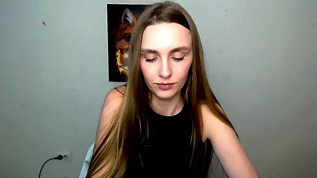 Snapshot of Doll_Angelina chatting on 05.29.26 Doll Angelina online show from 05.29.26