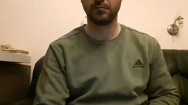 Snapshot of playman83 chatting on 03.21.25 playman83 online show from 03.21.25