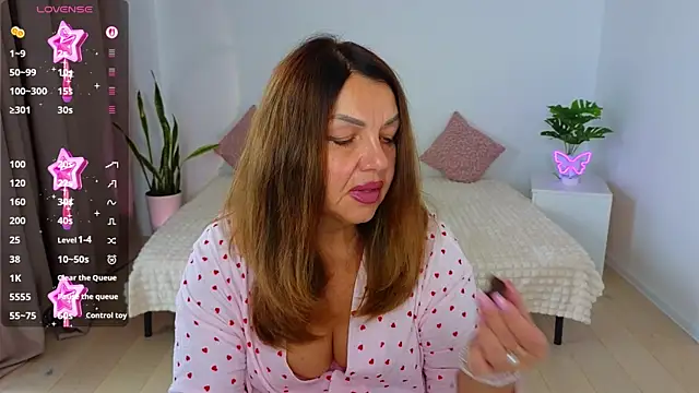 Nika Light online show from 10.01.25