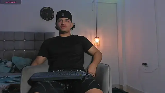 samxx muscle online show from 11.24.25