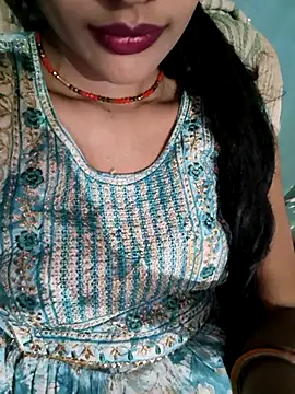 Snapshot of Eshwari_Chopra chatting on 10.23.25 Eshwari Chopra online show from 10.23.25