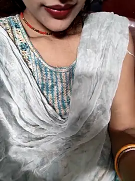 Eshwari Chopra online show from 11.14.25