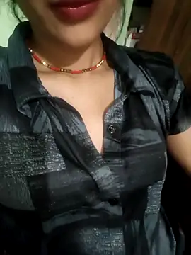 Eshwari Chopra online show from 04.03.26