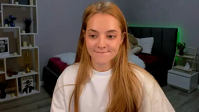 MelanieAlves online show from 11.12.25