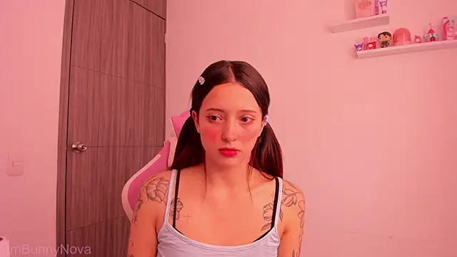 ImBunnyNova online show from 04.10.26