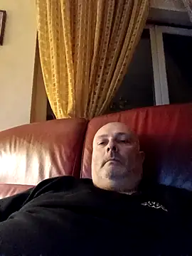 Snapshot of Alexis_Bull chatting on 03.23.25 Alexis Bull online show from 03.23.25