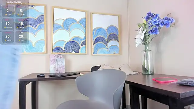 andrea xoe  online show from 11.29.25