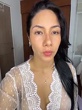 ArianaReynoldss online show from 03.30.26