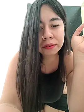 Snapshot of Yuli_Mars chatting on 05.02.26 Yuli Mars online show from 05.02.26