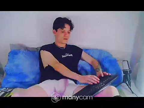 santihot089 online show from 02.13.26