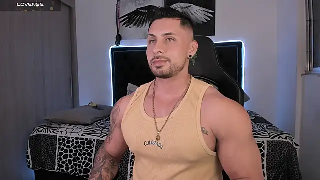 Snapshot of santi_aesthetic chatting on 06.05.26 santi aesthetic online show from 06.05.26
