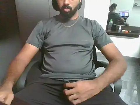 lovelyakash69 online show from 11.01.25