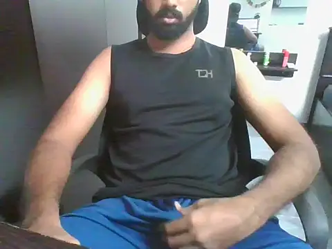 Snapshot of lovelyakash69 chatting on 07.23.26 lovelyakash69 online show from 07.23.26
