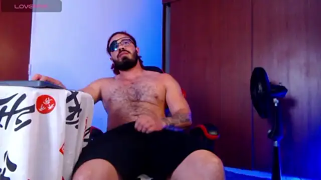 Snapshot of pirata_fitness chatting on 07.01.26 pirata fitness online show from 07.01.26