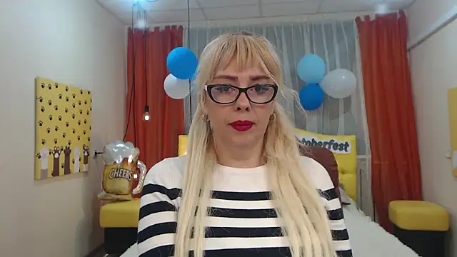 KatrinaCharm online show from 09.21.25