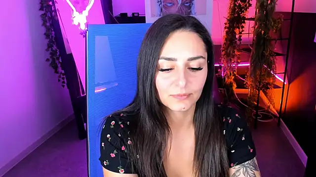 ValeriiMills online show from 09.15.25