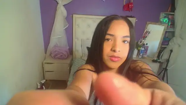 paula zambrano7 online show from 03.21.25