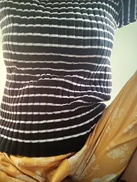 Desi Bhabi 01 online show from 12.04.25