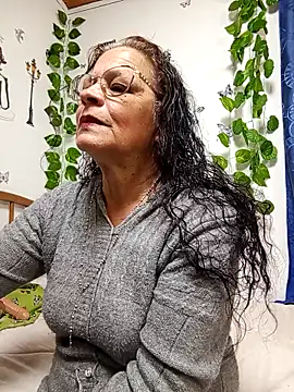 katrina perez online show from 03.17.26