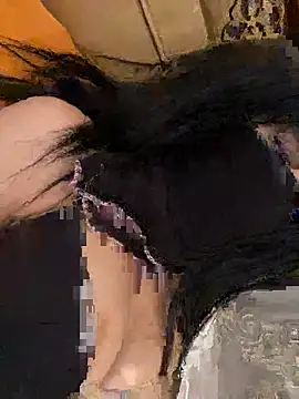 QueenLujaine online show from 04.19.26