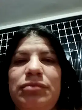 Snapshot of Alexandra-XXX chatting on 04.21.26 Alexandra-XXX online show from 04.21.26