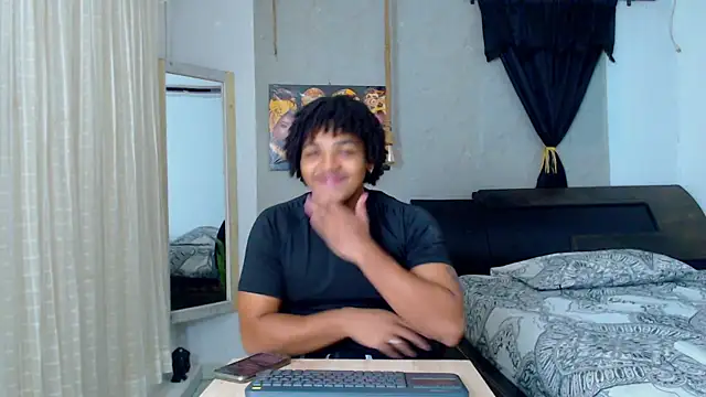 Snapshot of black_king_241 chatting on 09.18.25 black king 241 online show from 09.18.25