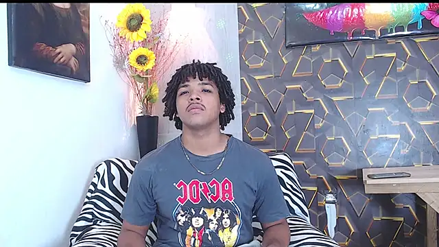Snapshot of black_king_241 chatting on 09.21.25 black king 241 online show from 09.21.25