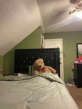 bankruptbabe online show from 03.23.25