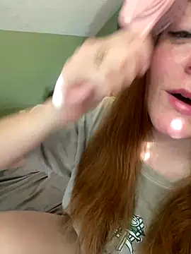 bankruptbabe online show from 10.11.25