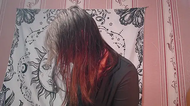 Thighswithspikes online show from 09.11.25